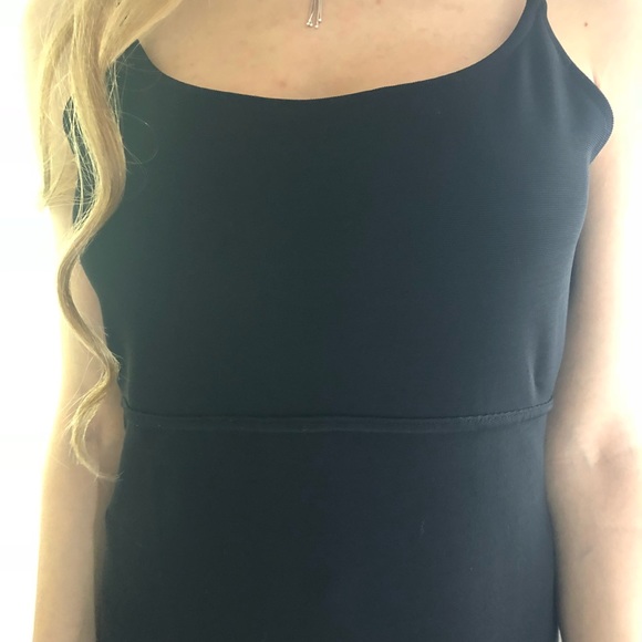 Solddd Outtt - Picture 3 of 4